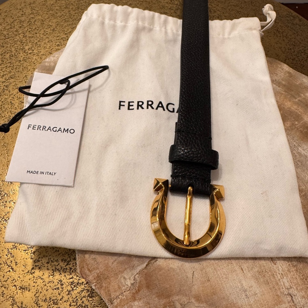 Salvatore Ferragamo Black Leather Gancini Belt – Gold Buckle – Size 65 /XS NWT!! - Picture 5 of 13